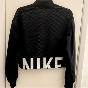 Nike athletic mesh back crop top jacket